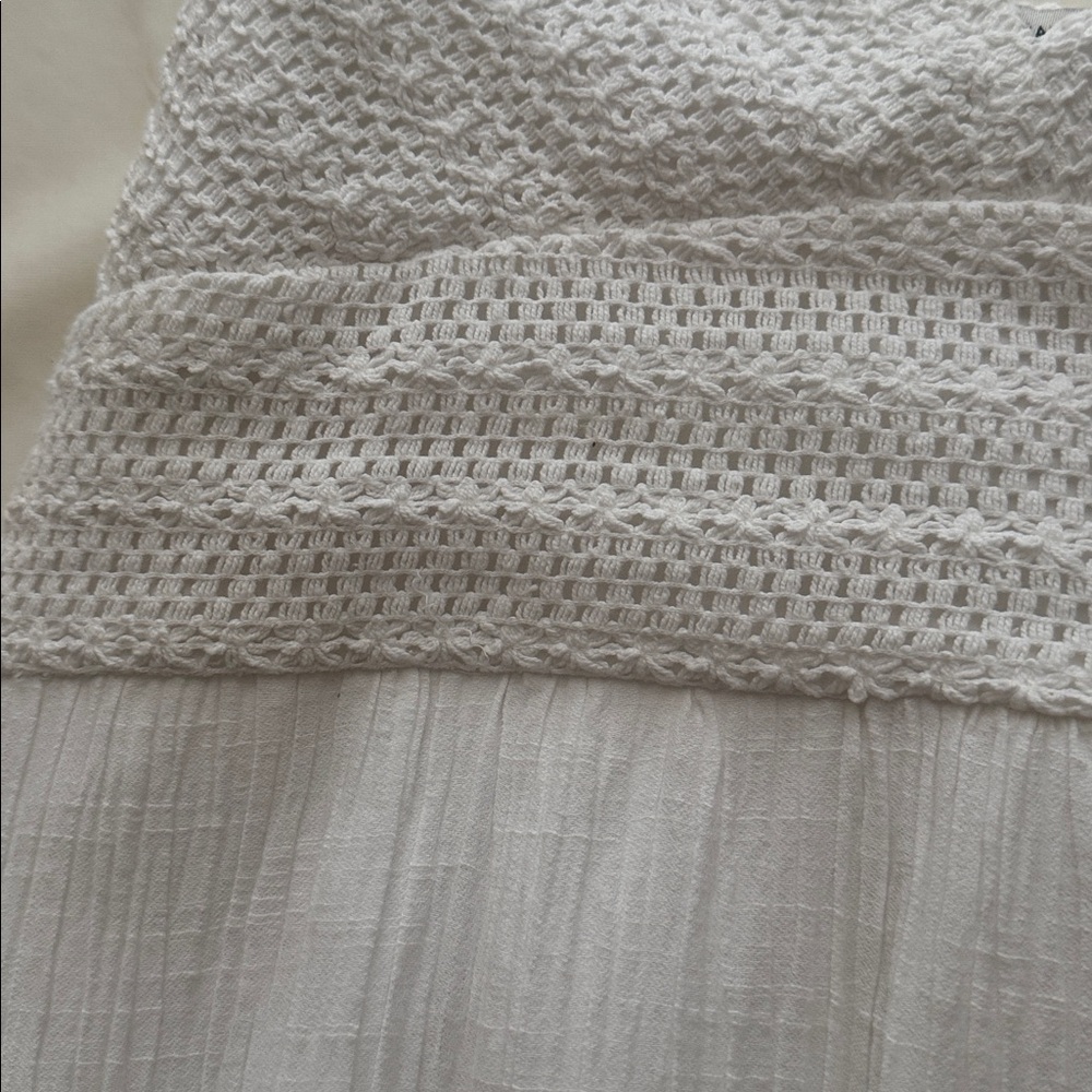 American Eagle Outfitters white sundress - Picture 3 of 3